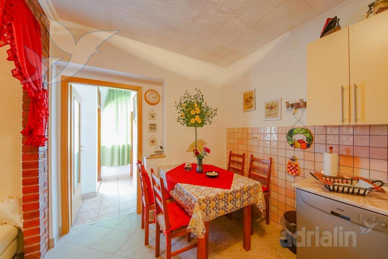 סנג' Apartments Varga מראה חיצוני תמונה