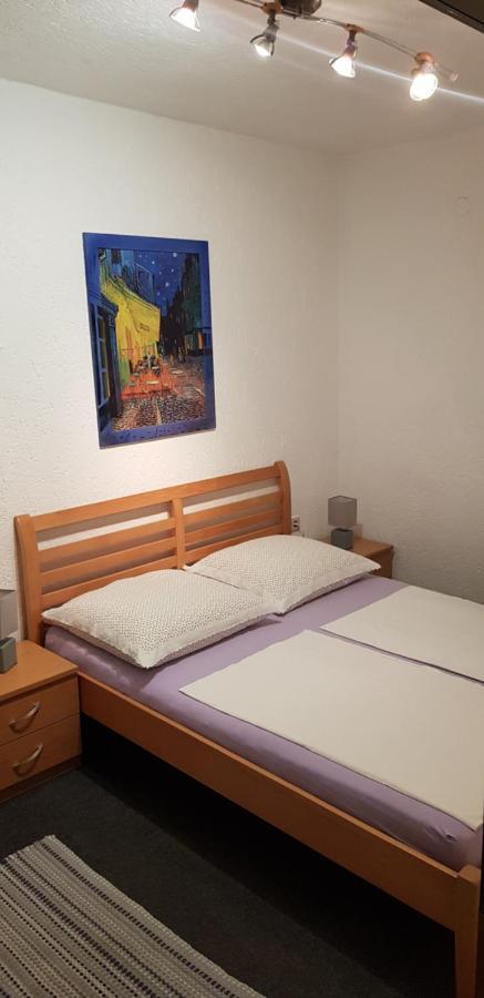סנג' Apartments Varga מראה חיצוני תמונה