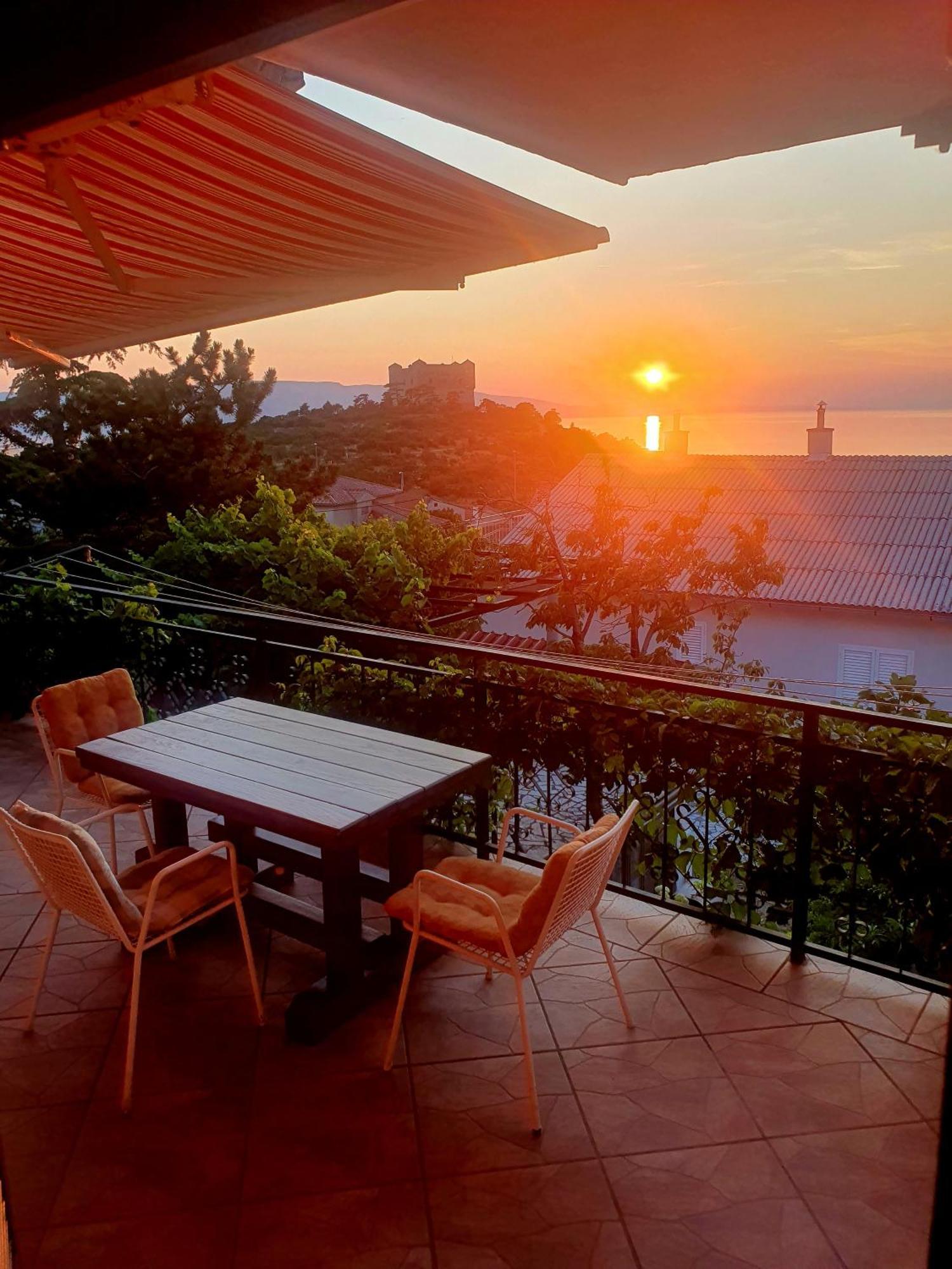 סנג' Apartments Varga מראה חיצוני תמונה