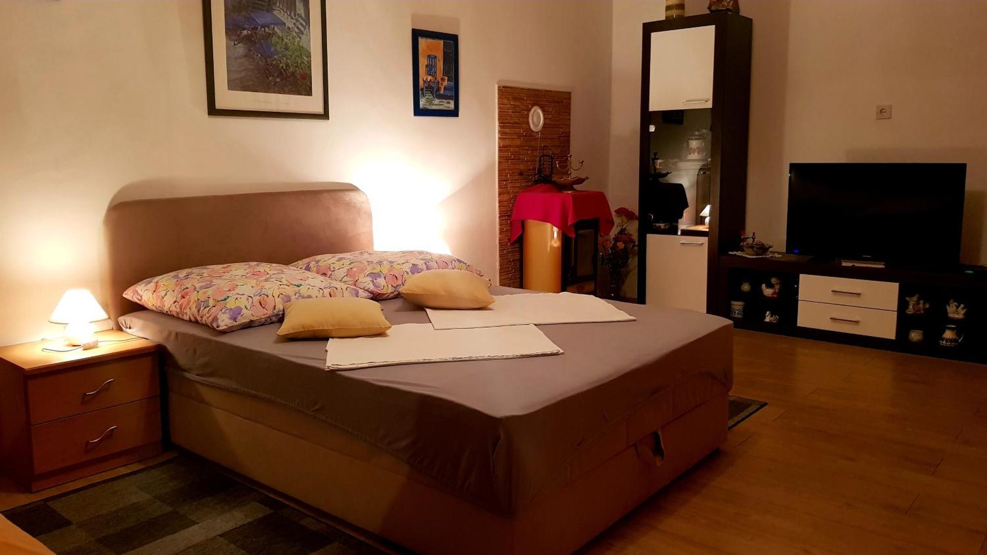 סנג' Apartments Varga מראה חיצוני תמונה
